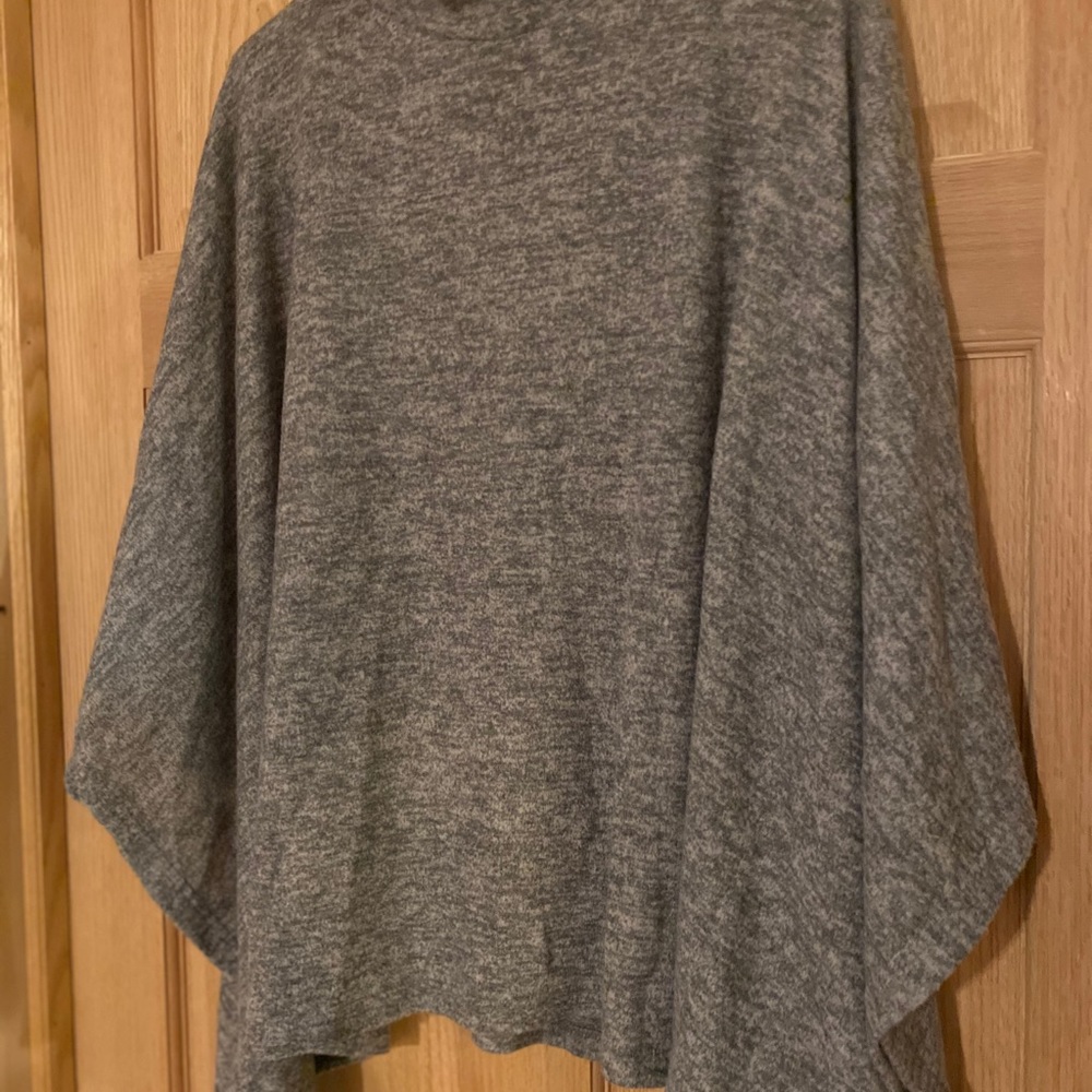 NWOT mock neck poncho